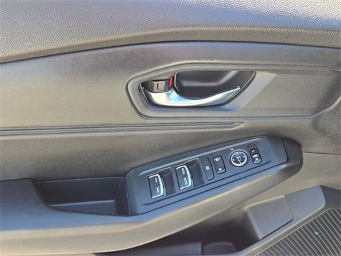 Certified 2023 Honda Accord EX image 24