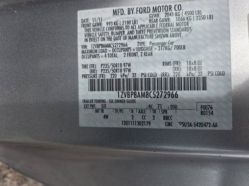 Used 2012 Ford Mustang Premium image 10