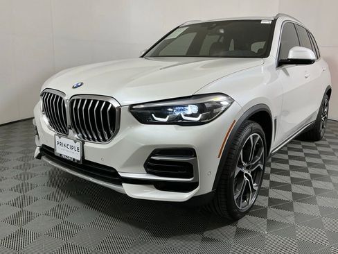Certified 2023 BMW X5 sDrive40i w/ Premium Package RWD image 20