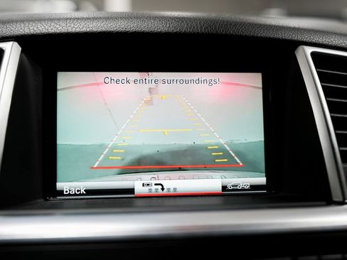 Used 2015 Mercedes-Benz ML 350 4MATIC image 22