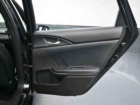 Used 2020 Honda Civic Sport image 28