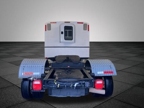 Used 2024 RAM 5500 Tradesman image 5