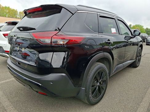 Certified 2023 Nissan Rogue SV w/ SV Premium B Package AWD/4WD image 4