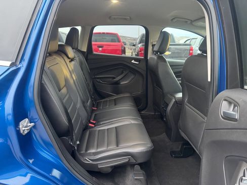 Used 2019 Ford Escape SEL image 5