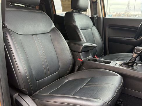 Used 2019 Ford Ranger Lariat w/ Equipment Group 501A Mid image 9