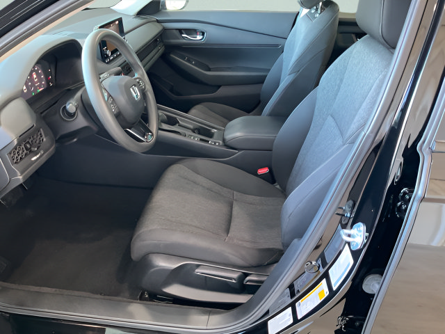 Certified 2025 Honda Accord LX image 8