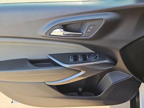 Certified 2025 Chevrolet Trax ACTIV w/ Driver Confidence Package FWD image 20