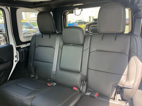 Used 2024 Jeep Wrangler Unlimited Rubicon 392 AWD/4WD image 16