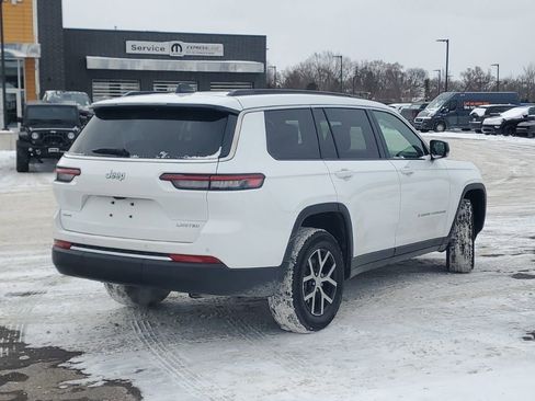 New 2025 Jeep Grand Cherokee L Limited AWD/4WD image 2
