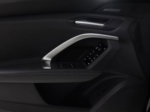 Certified 2025 Audi Q5 Premium Plus AWD/4WD image 11