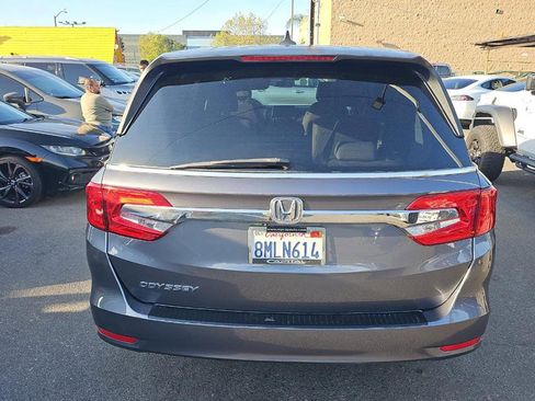 Used 2020 Honda Odyssey EX image 3