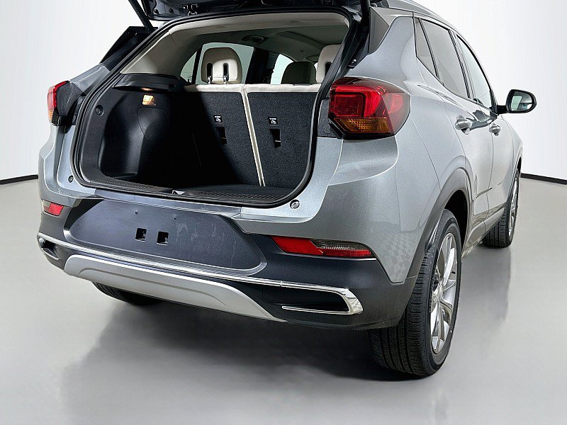 Used 2023 Buick Encore GX Essence w/ Experience Buick Package FWD image 27