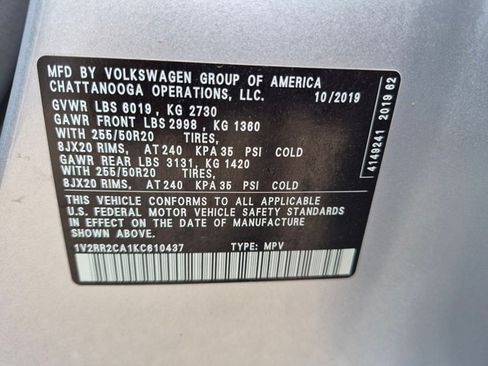 Used 2019 Volkswagen Atlas SEL R-Line AWD/4WD image 18