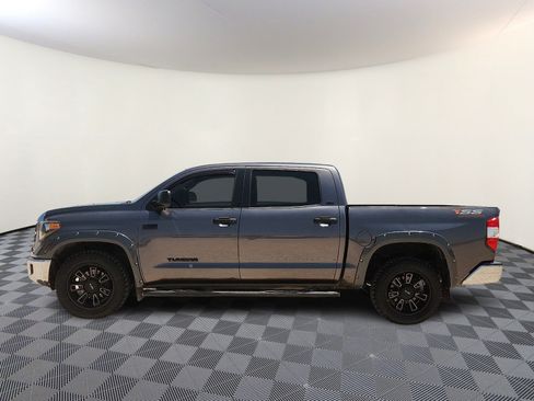 Used 2019 Toyota Tundra SR5 w/ SR5 Upgrade Package RWD image 2