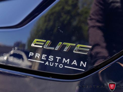 Used 2025 Honda Pilot Elite image 18