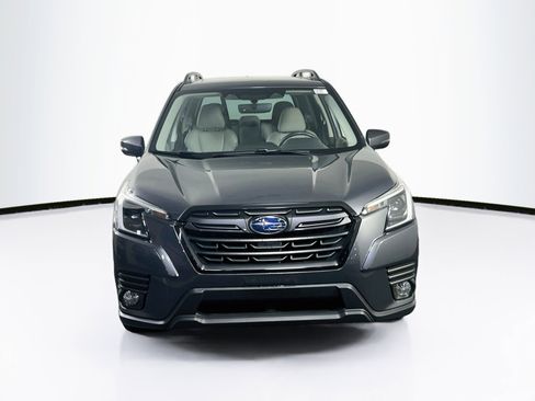 Used 2023 Subaru Forester Limited AWD/4WD image 2