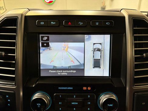 Used 2018 Ford F250 Platinum w/ Platinum Ultimate Package image 22