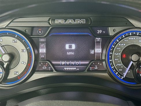 Used 2022 RAM 2500 Limited image 15