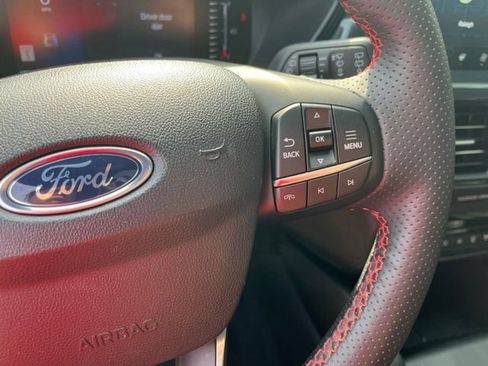 Used 2024 Ford Escape ST-Line w/ Tech Pack #1 FWD image 31