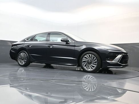 Certified 2025 Hyundai Sonata SEL image 20