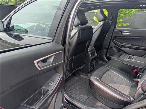Used 2023 Ford Edge ST-Line AWD/4WD image 24