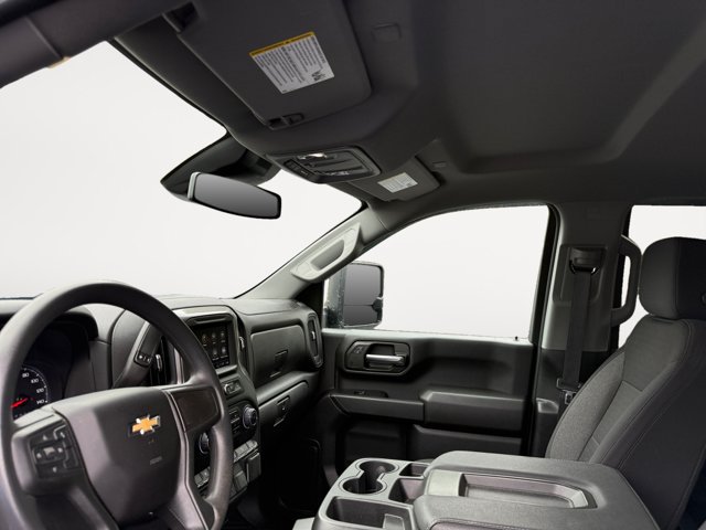 Used 2025 Chevrolet Silverado 2500 Custom w/ Custom Value Package AWD/4WD image 9