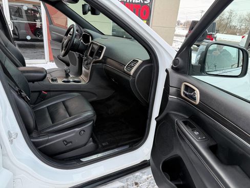 Used 2014 Jeep Grand Cherokee Limited image 14