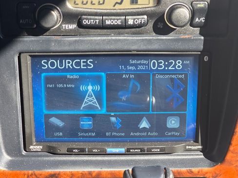Used 2000 Toyota 4Runner Limited AWD/4WD image 19