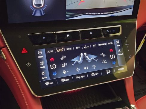 New 2025 Maserati Grecale Modena image 36