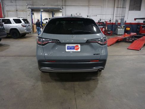 Used 2023 Honda HR-V Sport image 18