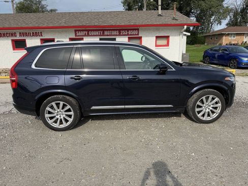 Used 2016 Volvo XC90 T6 Inscription w/ Vision Package AWD/4WD image 2