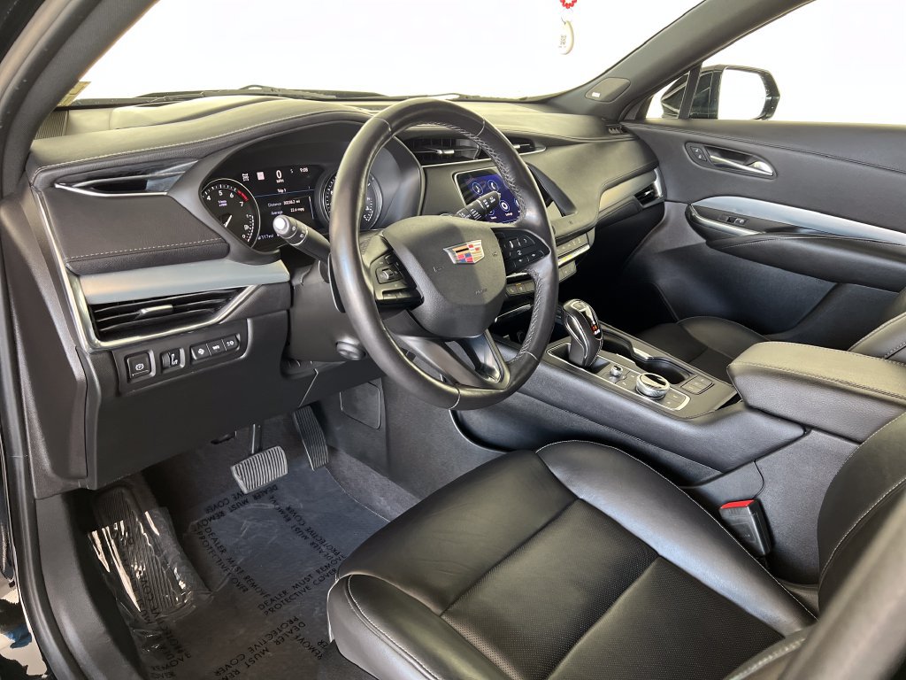 Used 2019 Cadillac XT4 Premium Luxury AWD/4WD image 19