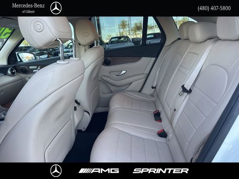 Used 2022 Mercedes-Benz GLC 300 4MATIC image 18