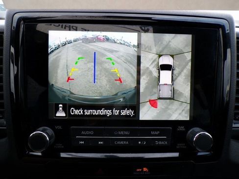 Used 2022 Nissan Frontier PRO-4X image 23