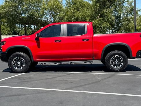 Used 2025 Chevrolet Silverado 1500 ZR2 AWD/4WD image 14