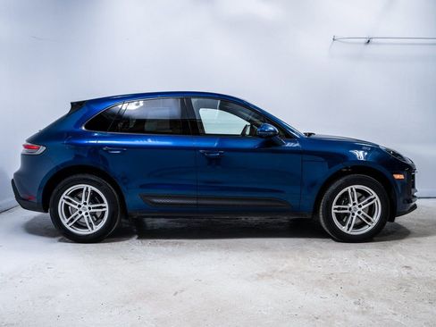 Used 2023 Porsche Macan AWD/4WD image 8