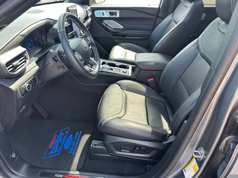 Used 2023 Ford Explorer ST w/ Equipment Group 401A AWD/4WD image 23