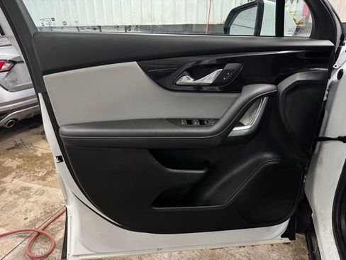 Used 2023 Chevrolet Blazer LT w/ Driver Confidence Package image 11