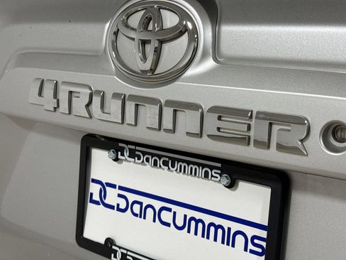 Used 2018 Toyota 4Runner SR5 RWD image 26