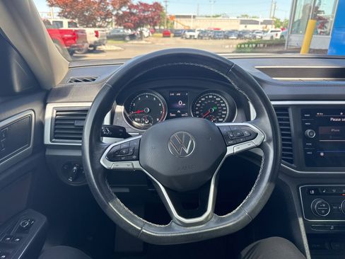 Used 2021 Volkswagen Atlas SE w/ Panoramic Sunroof Package AWD/4WD image 24