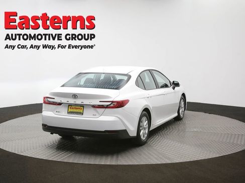 Used 2025 Toyota Camry LE FWD image 40