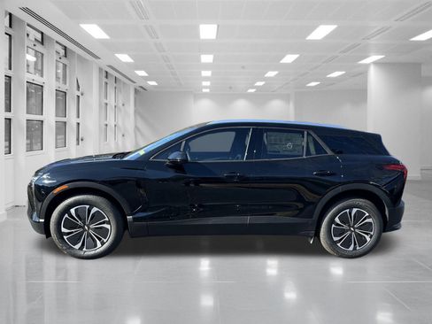 New 2026 Chevrolet Blazer EV LT image 8