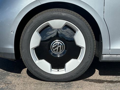 New 2025 Volkswagen ID. Buzz Pro S image 25