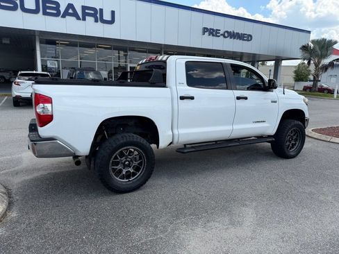 Used 2019 Toyota Tundra SR5 w/ SR5 Upgrade Package AWD/4WD image 3