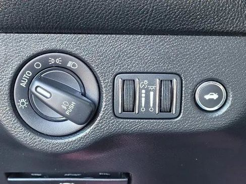 Certified 2021 Dodge Challenger R/T w/ Blacktop Package image 17