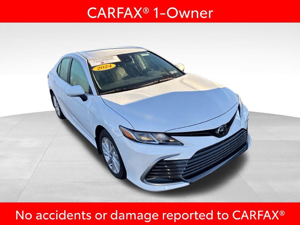 Certified 2024 Toyota Camry LE FWD image 4