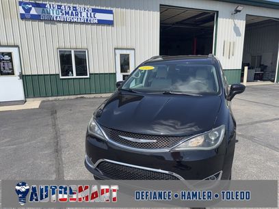 Used 2017 Chrysler Pacifica Touring-L