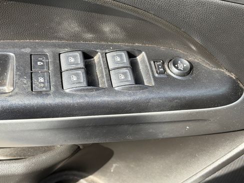 Used 2020 Chevrolet Colorado LT w/ LT Convenience Package image 8