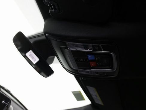 Used 2025 RAM 1500 Laramie w/ Night Edition AWD/4WD image 20