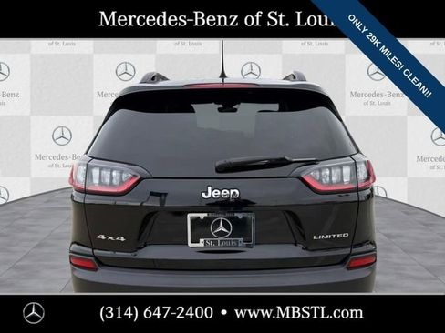 Used 2022 Jeep Cherokee Limited image 7